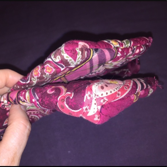 Vera Bradley’s Piccadilly Plum Cotton Makeup Bags - Picture 6 of 7